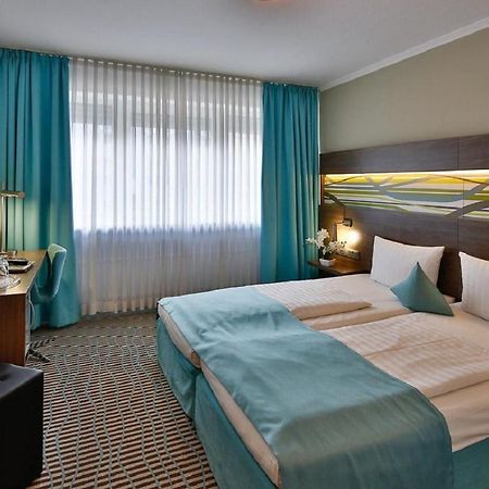 Hotel Wallis Мюнхен Екстериор снимка