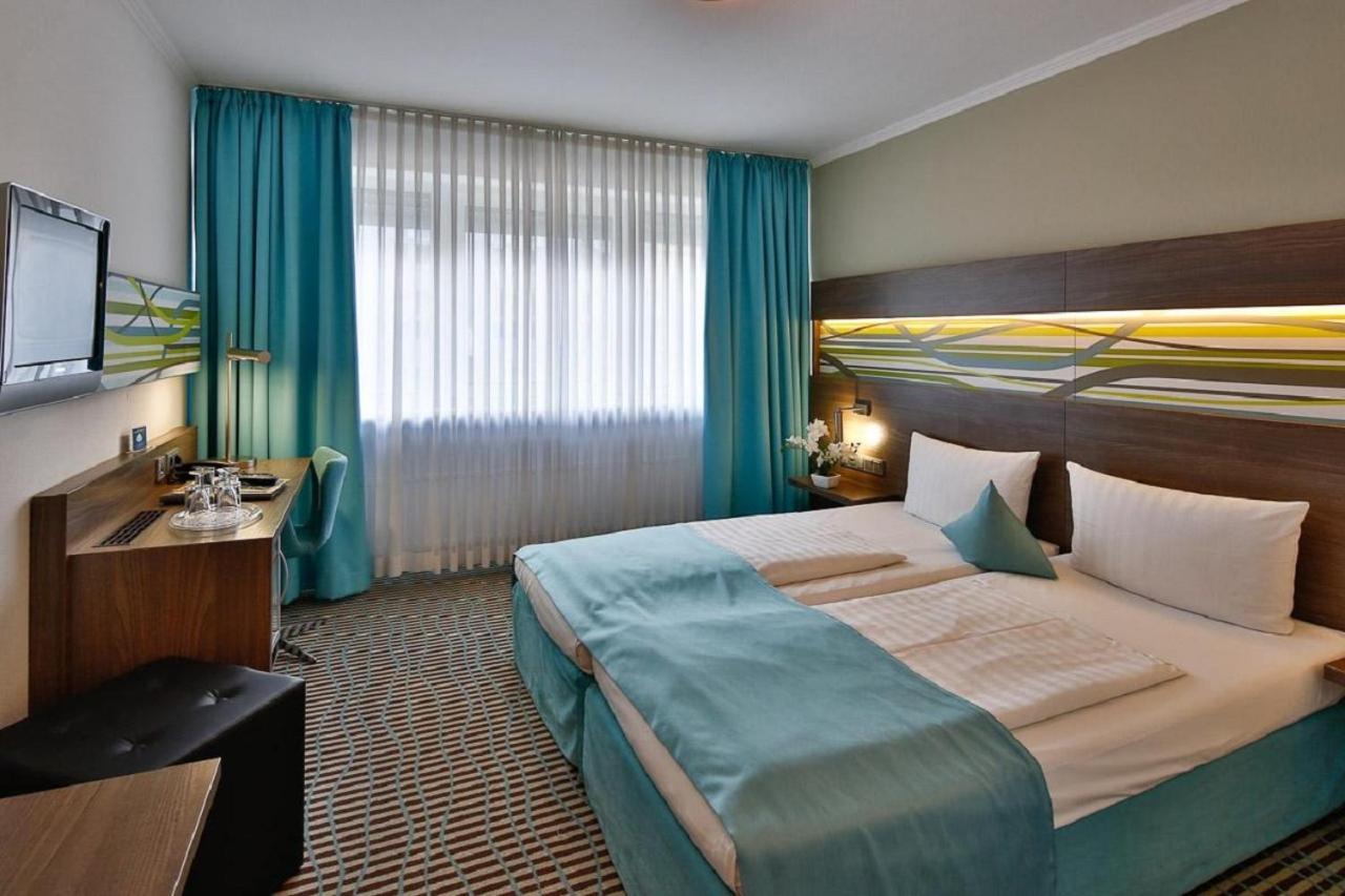 Hotel Wallis Мюнхен Екстериор снимка