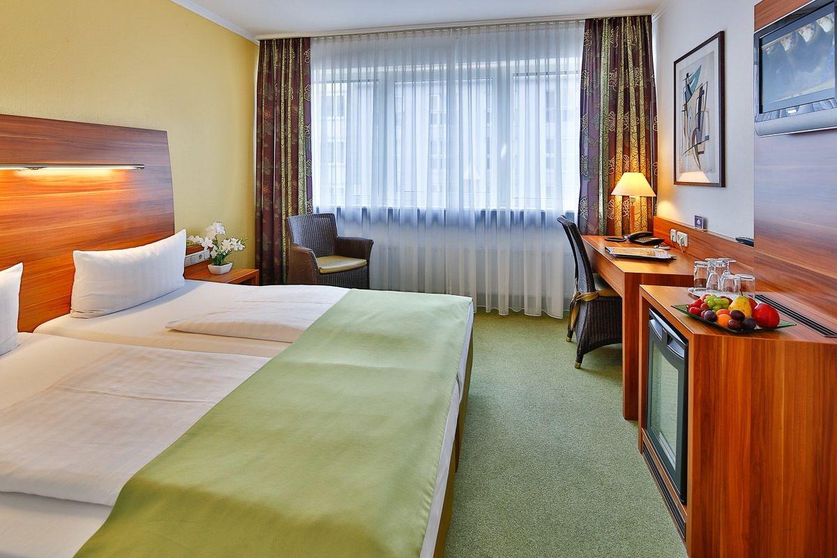 Hotel Wallis Мюнхен Екстериор снимка