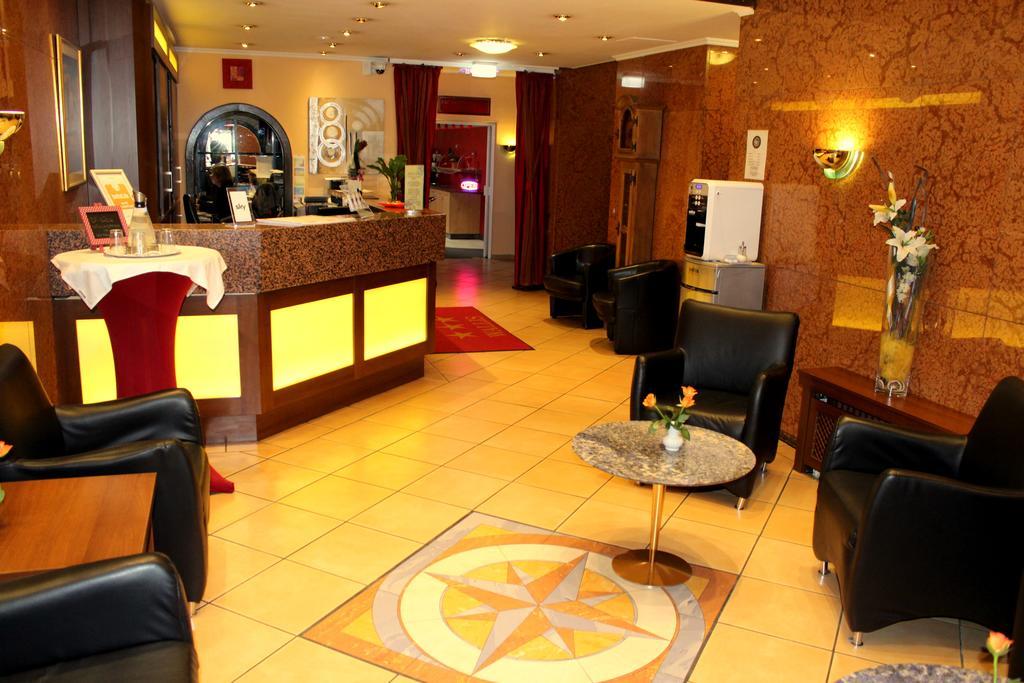 Hotel Wallis Мюнхен Екстериор снимка